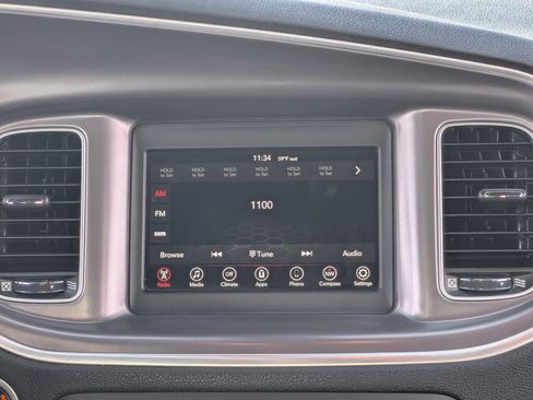 Used 2021 Dodge Charger SXT image 18