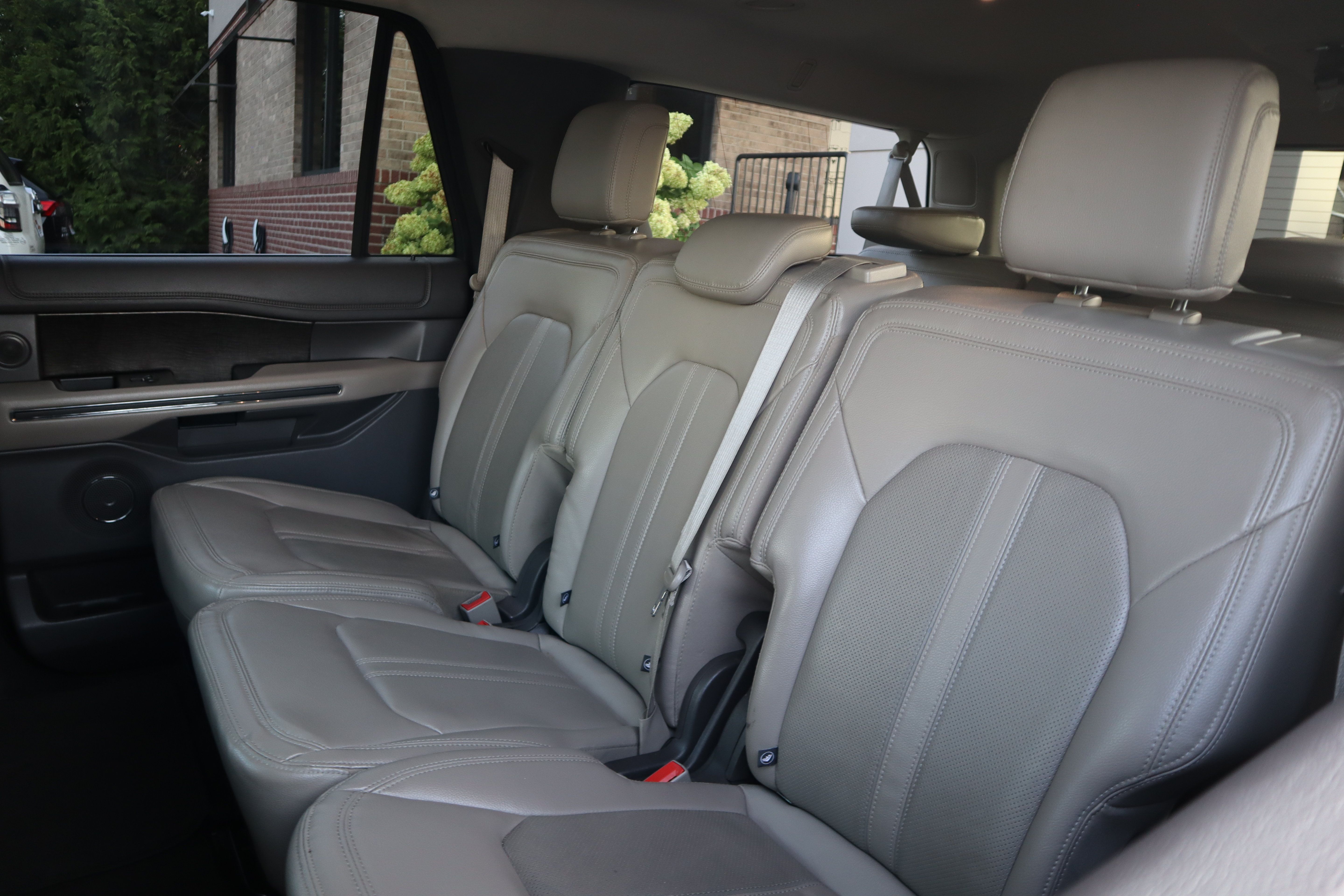 Used 2021 Ford Expedition Max Limited AWD/4WD image 30