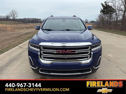 Certified 2023 GMC Acadia SLT w/ Technology Package image 12