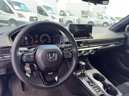 Used 2026 Honda Civic Sport image 9
