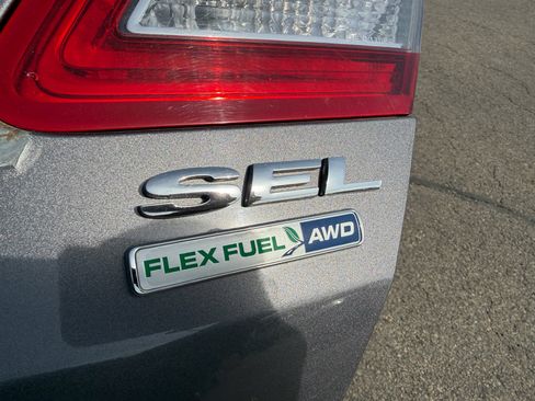 Used 2013 Ford Taurus SEL AWD/4WD image 10