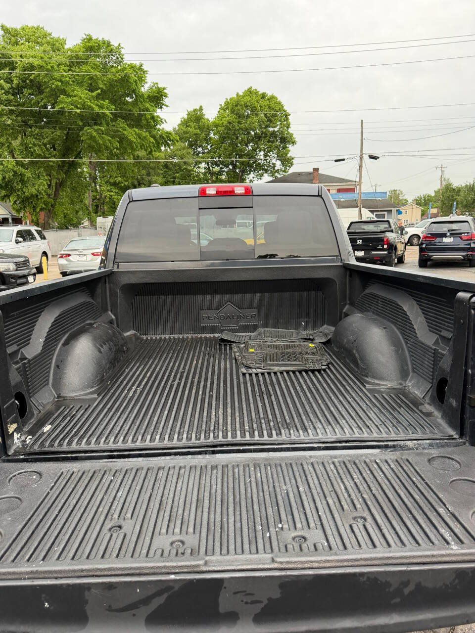 Used 2018 RAM 1500 Classic SLT AWD/4WD image 10