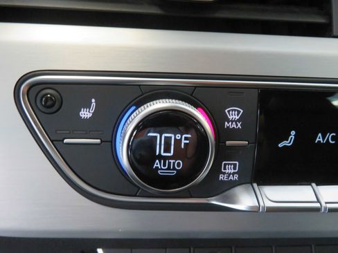 Used 2020 Audi S4 Premium w/ Convenience Package image 47