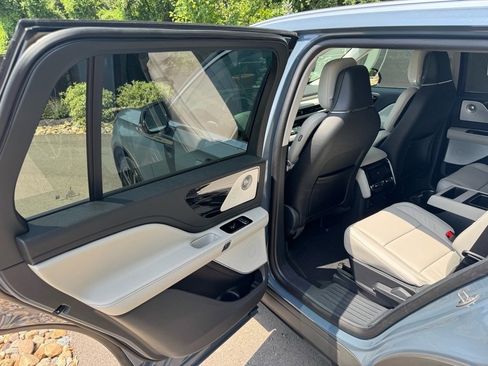 New 2025 Lincoln Aviator Reserve w/ Equipment Group 201A image 21
