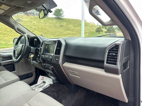 Used 2016 Ford F150 XLT w/ Equipment Group 302A Luxury AWD/4WD image 25