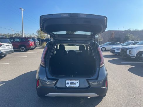 Used 2023 Kia Soul LX w/ LX Technology Package image 23