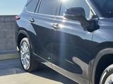 Used 2021 Toyota Highlander Limited image 5