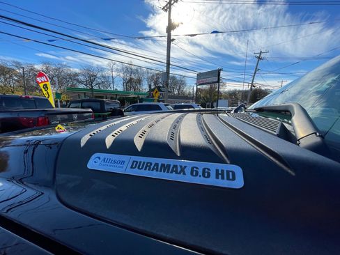 Used 2011 Chevrolet Silverado 2500 LTZ w/ LTZ Plus Package image 43