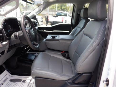 Used 2023 Ford F150 XL RWD image 12