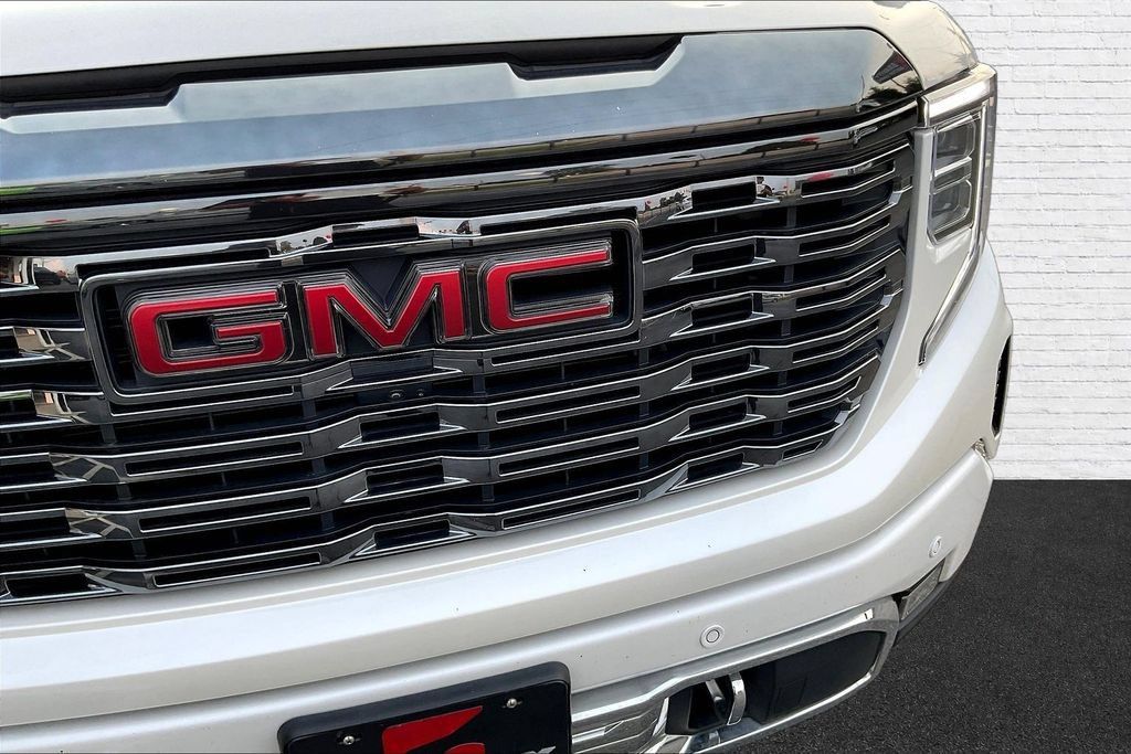 Used 2024 GMC Sierra 1500 Denali Ultimate AWD/4WD image 30