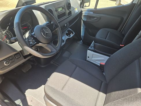 New 2026 Mercedes-Benz Sprinter 2500 image 2