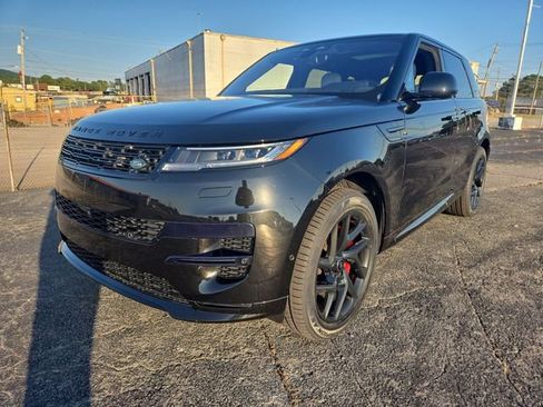 Used 2023 Land Rover Range Rover Sport SE Dynamic AWD/4WD image 4