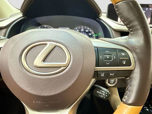 Used 2019 Lexus RX 350 FWD w/ Premium Package image 31