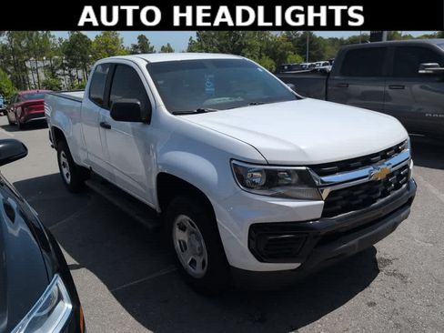 Used 2022 Chevrolet Colorado W/T w/ WT Convenience Package RWD image 3