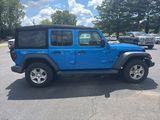 Used 2022 Jeep Wrangler Unlimited Sport image 5