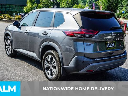Used 2022 Nissan Rogue SV FWD image 4