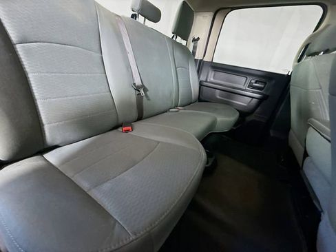 Used 2018 RAM 1500 Express w/ Black Ram 1500 Express Group AWD/4WD image 26