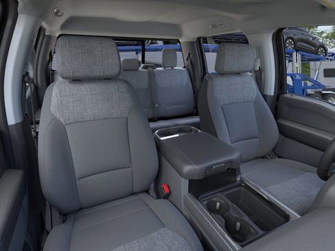 New 2026 Ford F250 XLT w/ XLT Premium Package image 10