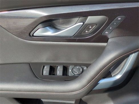 Certified 2020 Chevrolet Blazer Premier w/ Driver Confidence II Package image 25