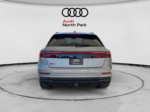 Used 2024 Audi Q8 Premium Plus AWD/4WD image 4