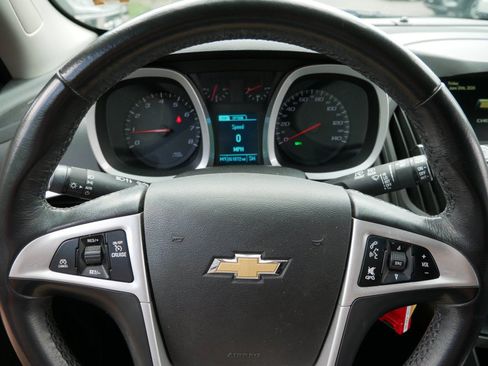 Used 2017 Chevrolet Equinox LT w/ Convenience Package AWD/4WD image 25