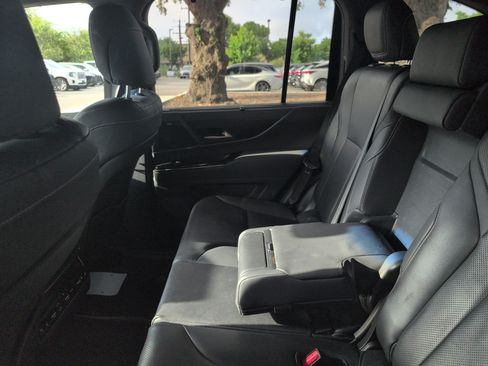 Used 2024 Lexus LX 600 4WD w/ Appearance Package image 6