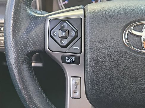 Used 2016 Toyota 4Runner SR5 image 24