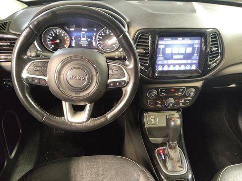 Used 2021 Jeep Compass Limited FWD image 22