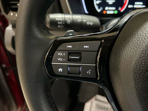 Used 2023 Honda Pilot Touring image 25