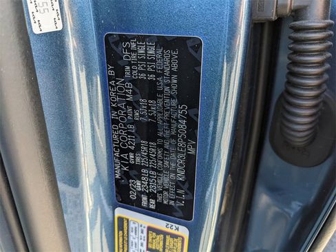 Certified 2023 Kia Niro EX Touring image 38