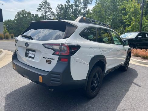 Used 2022 Subaru Outback Wilderness AWD/4WD image 7