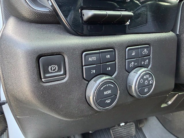 Used 2024 Chevrolet Silverado 3500 High Country w/ High Country Premium Package AWD/4WD image 24
