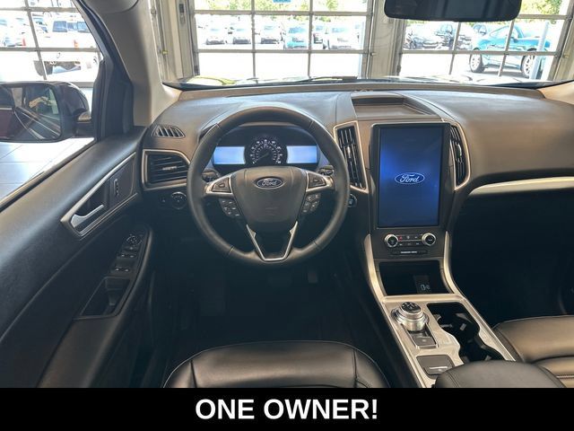 Used 2024 Ford Edge SEL w/ Convenience Package AWD/4WD image 2