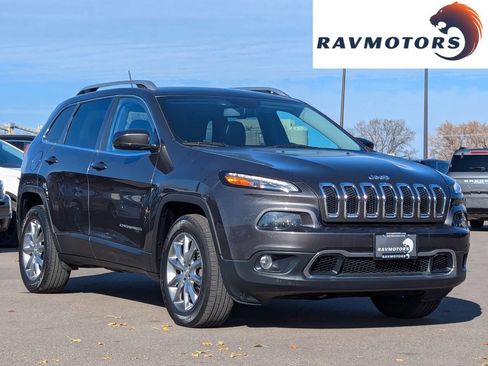 Used 2018 Jeep Cherokee Limited image 7