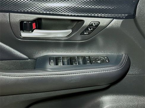 Used 2024 Toyota Grand Highlander MAX Limited image 15