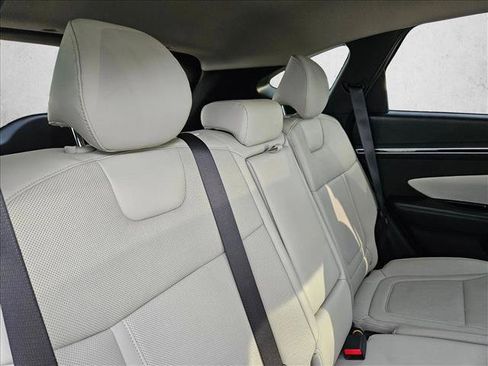Used 2022 Hyundai Tucson SEL w/ Convenience + Premium Package FWD image 18