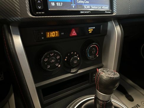 Used 2016 Scion FR-S image 13