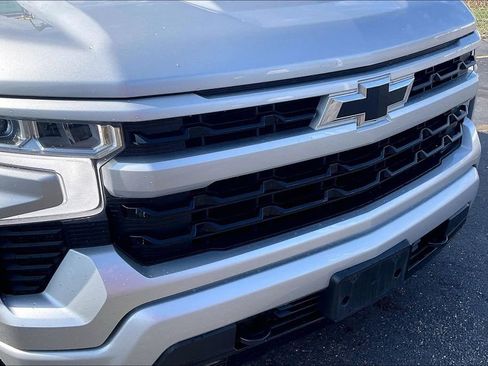 Used 2022 Chevrolet Silverado 1500 RST AWD/4WD image 32