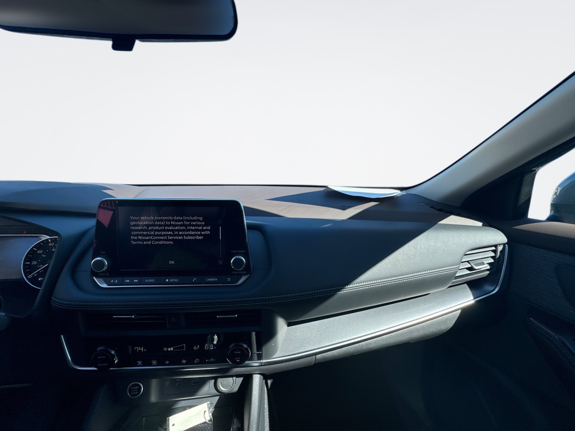 Certified 2023 Nissan Rogue SV FWD image 17