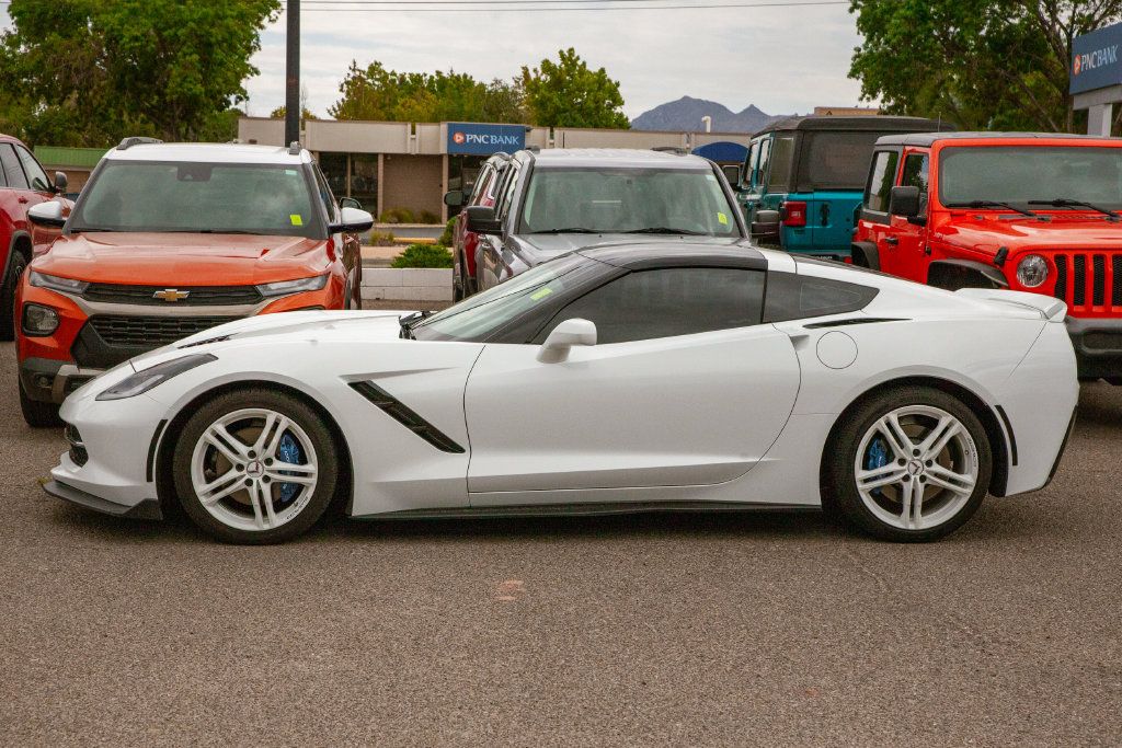 Used 2016 Chevrolet Corvette Stingray Coupe RWD image 8