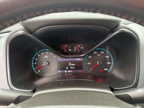 Used 2019 Chevrolet Colorado Z71 image 12