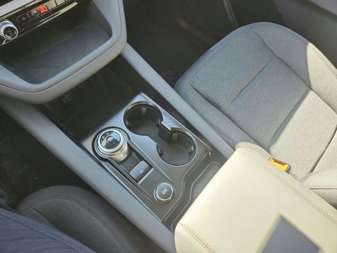 New 2026 Ford Explorer Active image 16