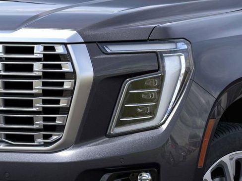 New 2026 GMC Yukon XL Denali w/ Denali Reserve Package image 10