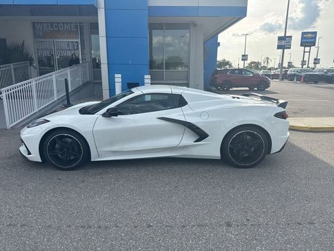Used 2023 Chevrolet Corvette Stingray Premium Conv w/ Z51 Performance Package RWD image 1