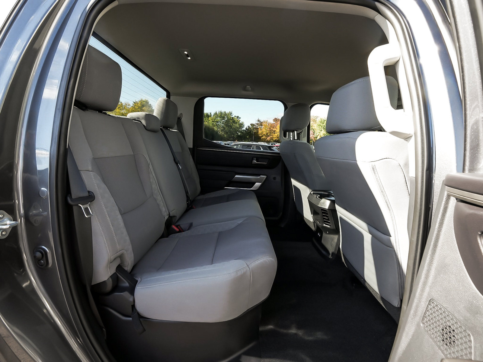 Used 2023 Toyota Tundra SR5 w/ SR5 Convenience Package AWD/4WD image 41