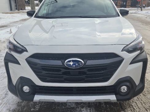 Used 2025 Subaru Outback Limited image 5