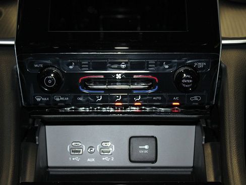 New 2026 Jeep Grand Cherokee Laredo X AWD/4WD image 20
