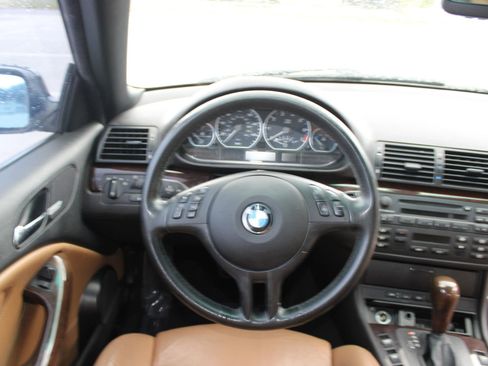 Used 2006 BMW 330Ci Convertible image 19
