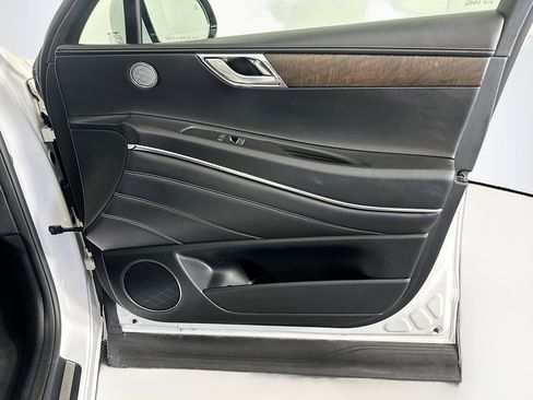 Used 2024 Genesis GV80 2.5T image 34