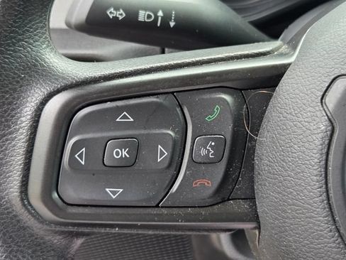Used 2024 Jeep Gladiator Sport AWD/4WD image 22